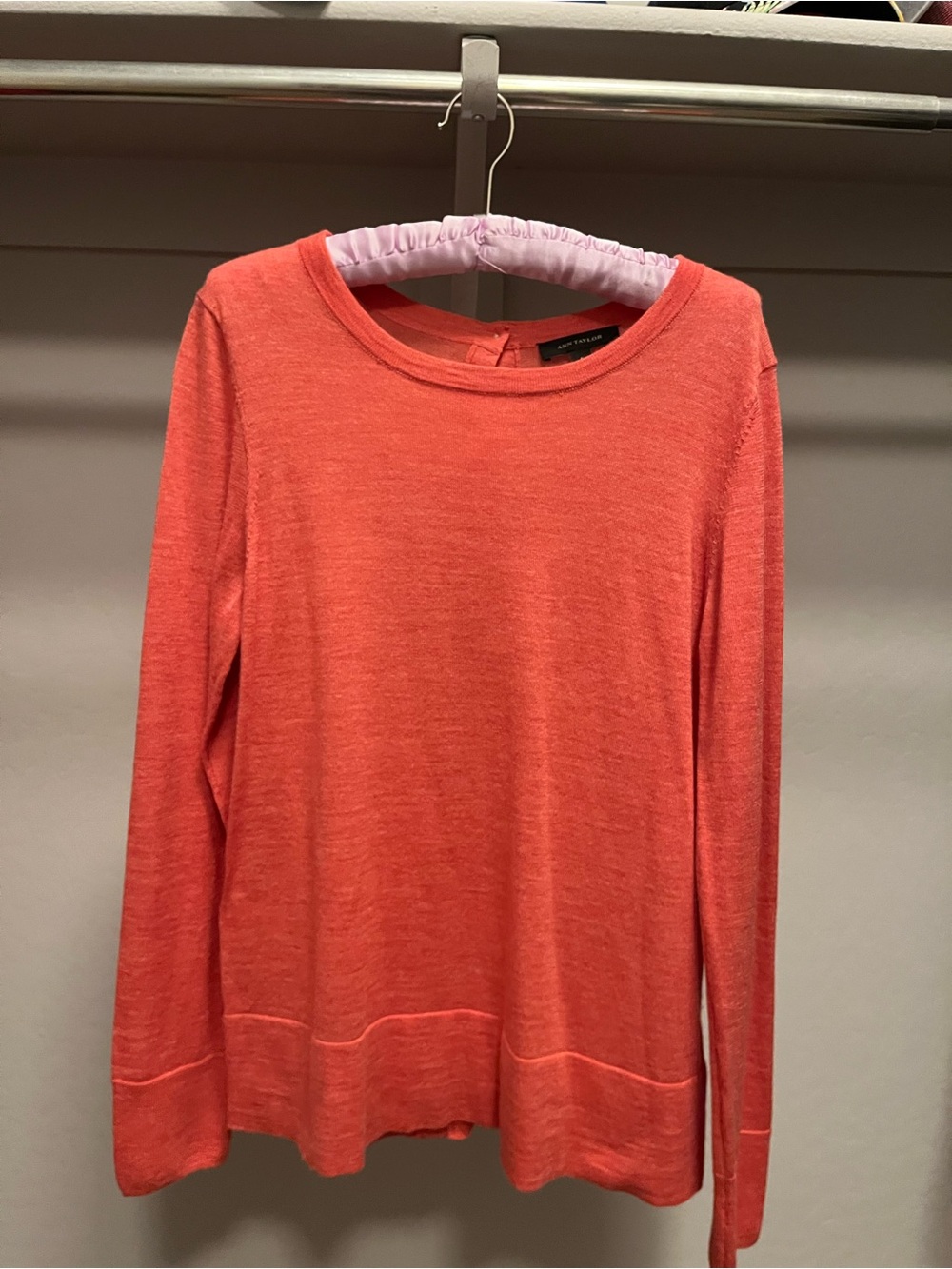 Ann Taylor Coral Long Sleeve Crewneck Top